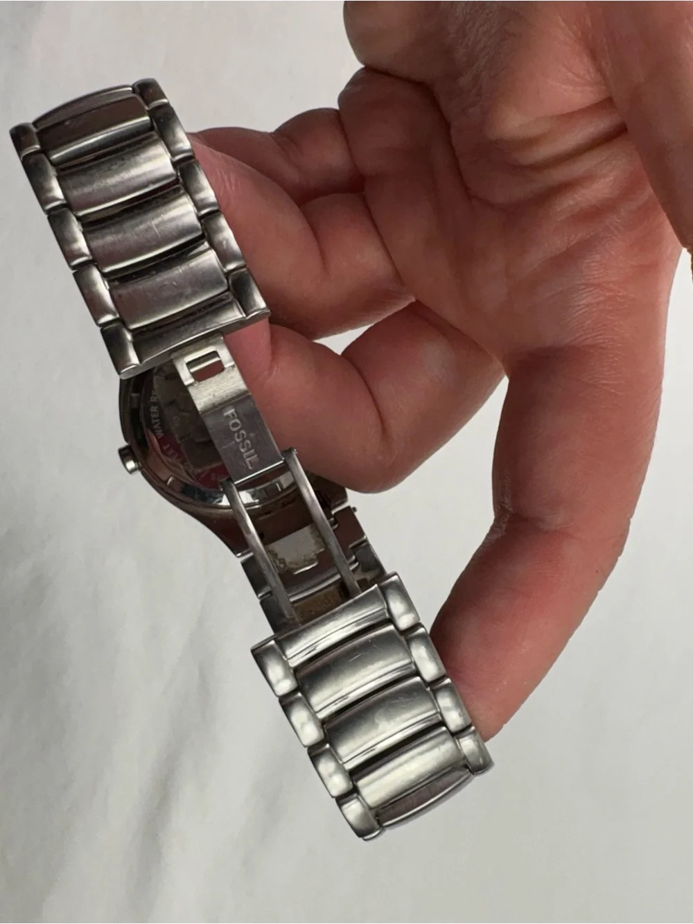 Fossil Men's Steel Stainless FS-2689 Blue Backing Water Resistant Watch WORKS!